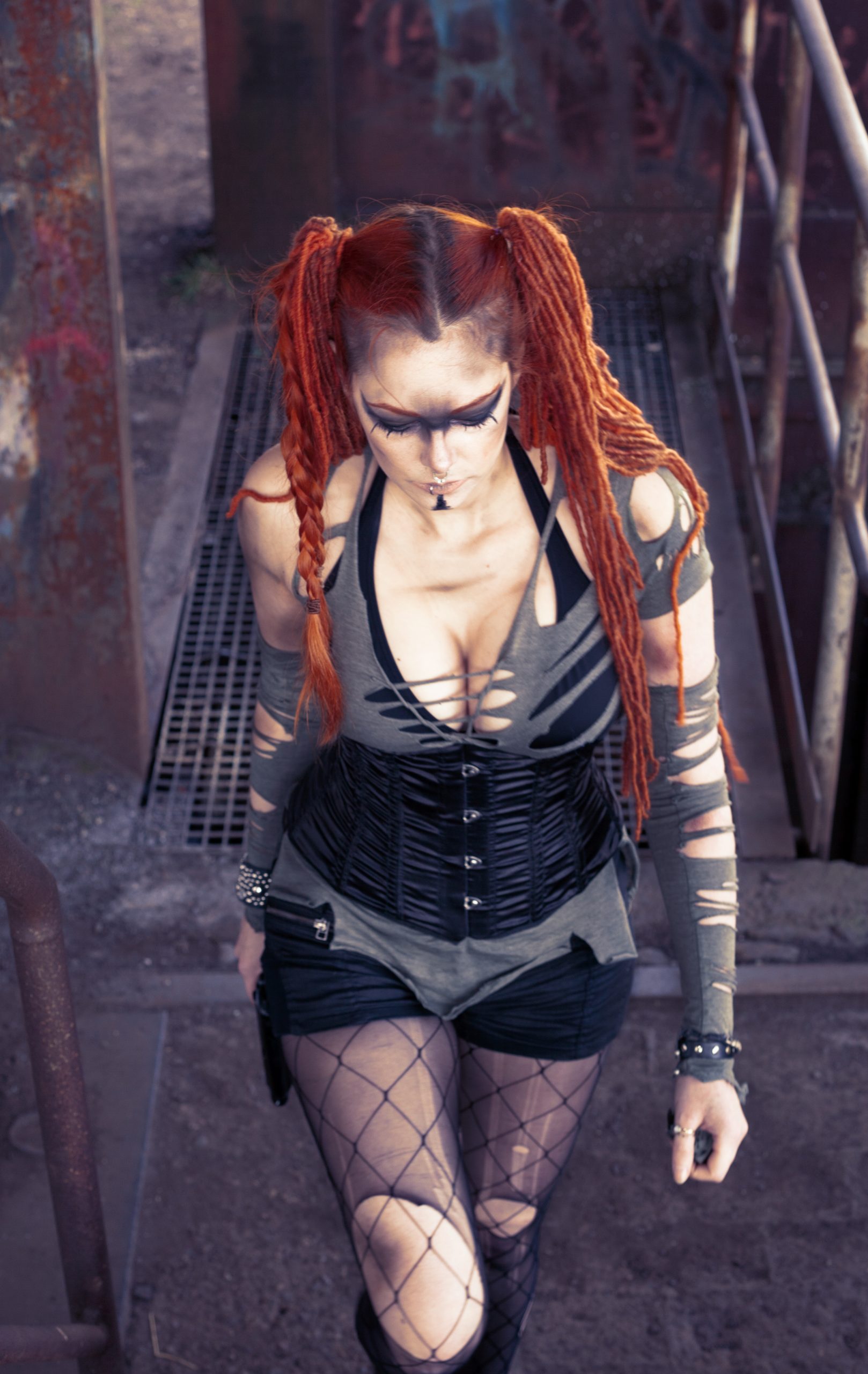 A4 Postapocalyptic Girl