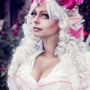 Elfia Arcen Cosplay
